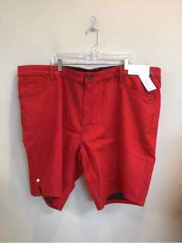 LIZ CLAIBORNE SIZE 28 Ladies SHORTS