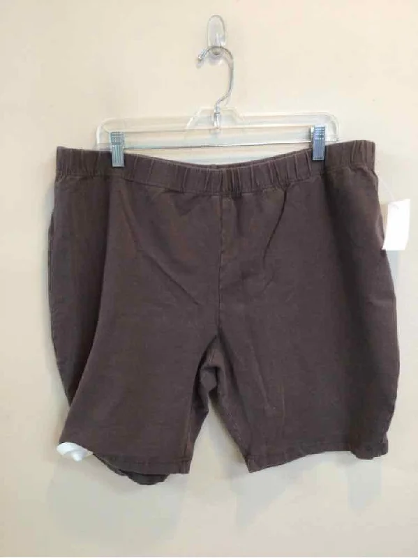 ROAMANS SIZE 2 X Ladies SHORTS